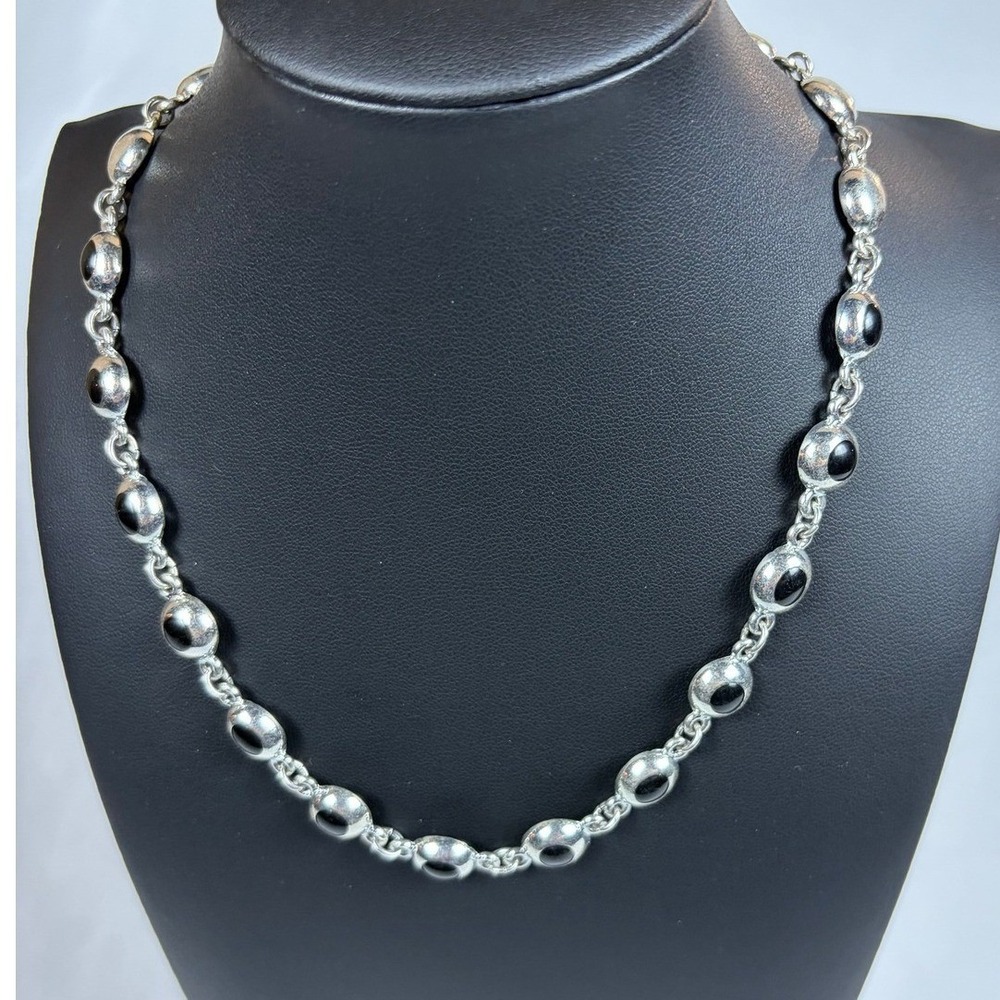 Liz Claiborne Silver Tone Reversible Black Cabochon Quilted Necklace J6305500